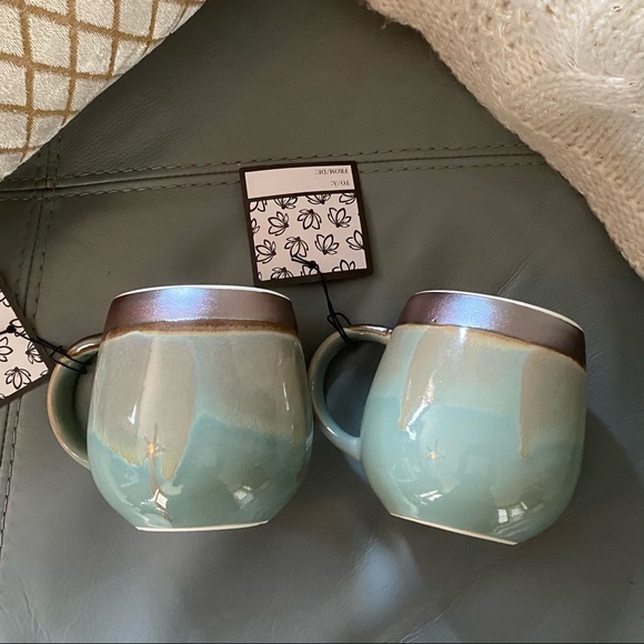 Rumi Other - NWT RUMI Iridescent COFFEE TEA Cup MUG Set of 2